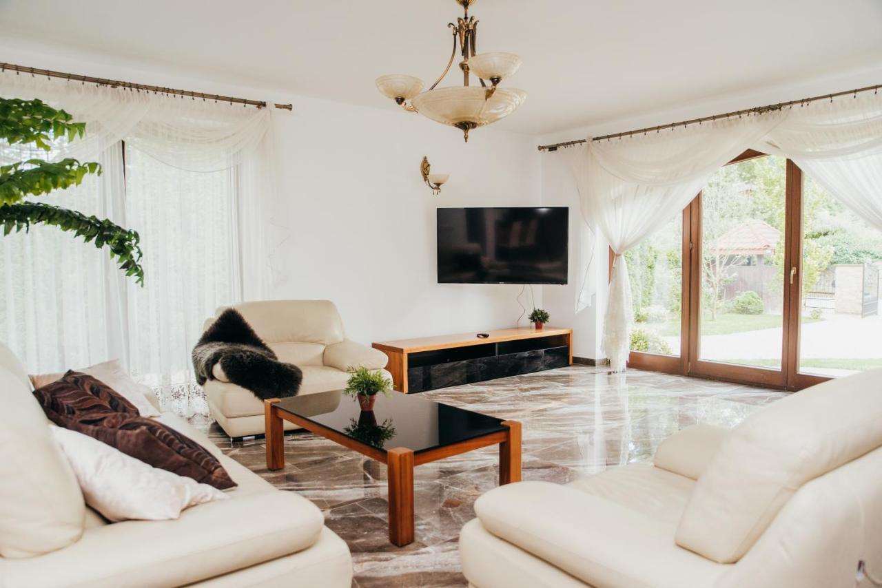 Zarabie Residence 麦伦尼塞 外观 照片