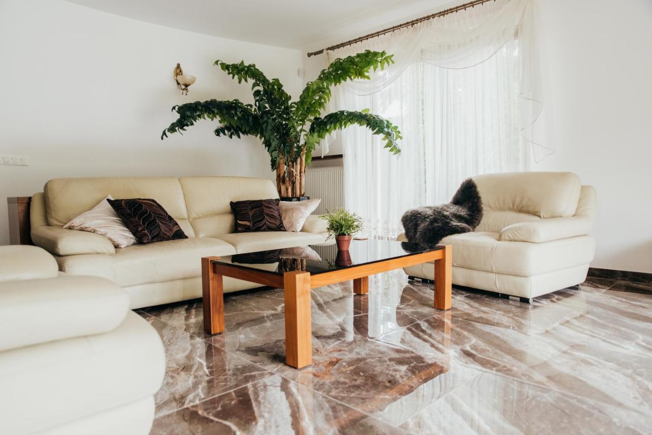 Zarabie Residence 麦伦尼塞 外观 照片