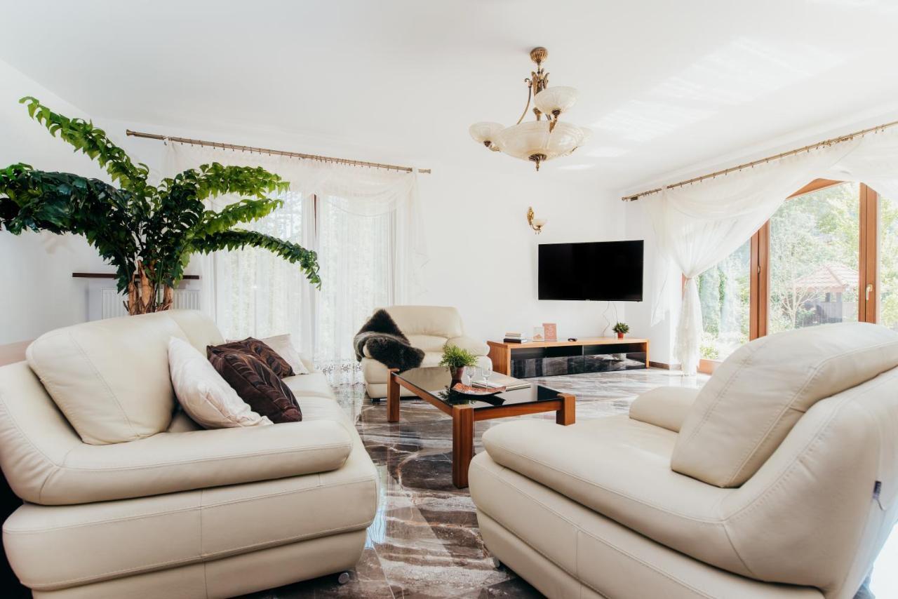 Zarabie Residence 麦伦尼塞 外观 照片